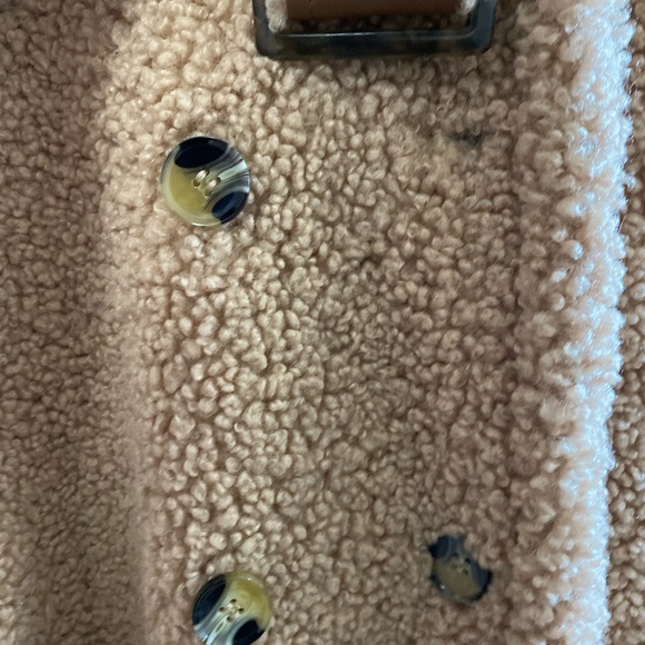 PLUS SIZE LONG FUZZY COAT - Picture 2 of 3